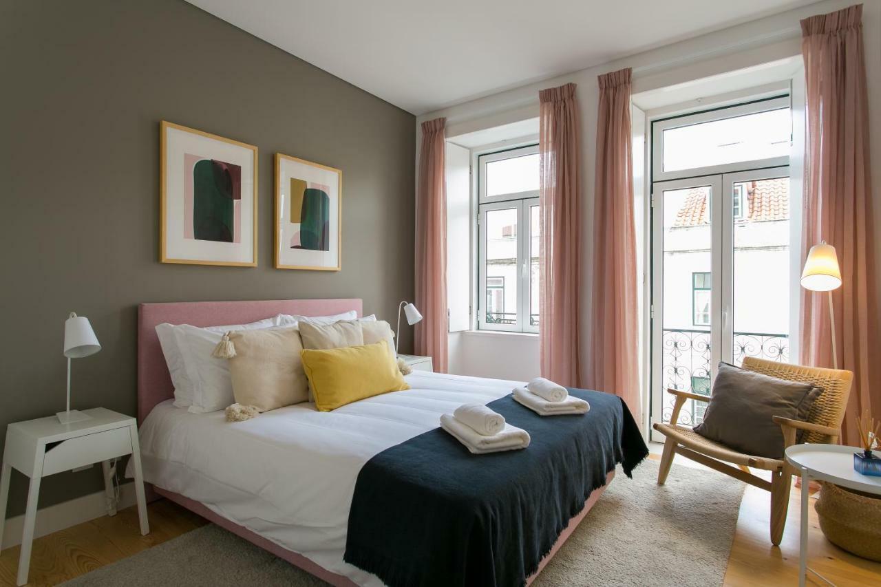 Altido Elegant Deluxe & Altido Luxurious 3-bedroom Apt With Terrace In Intendente Apartamento