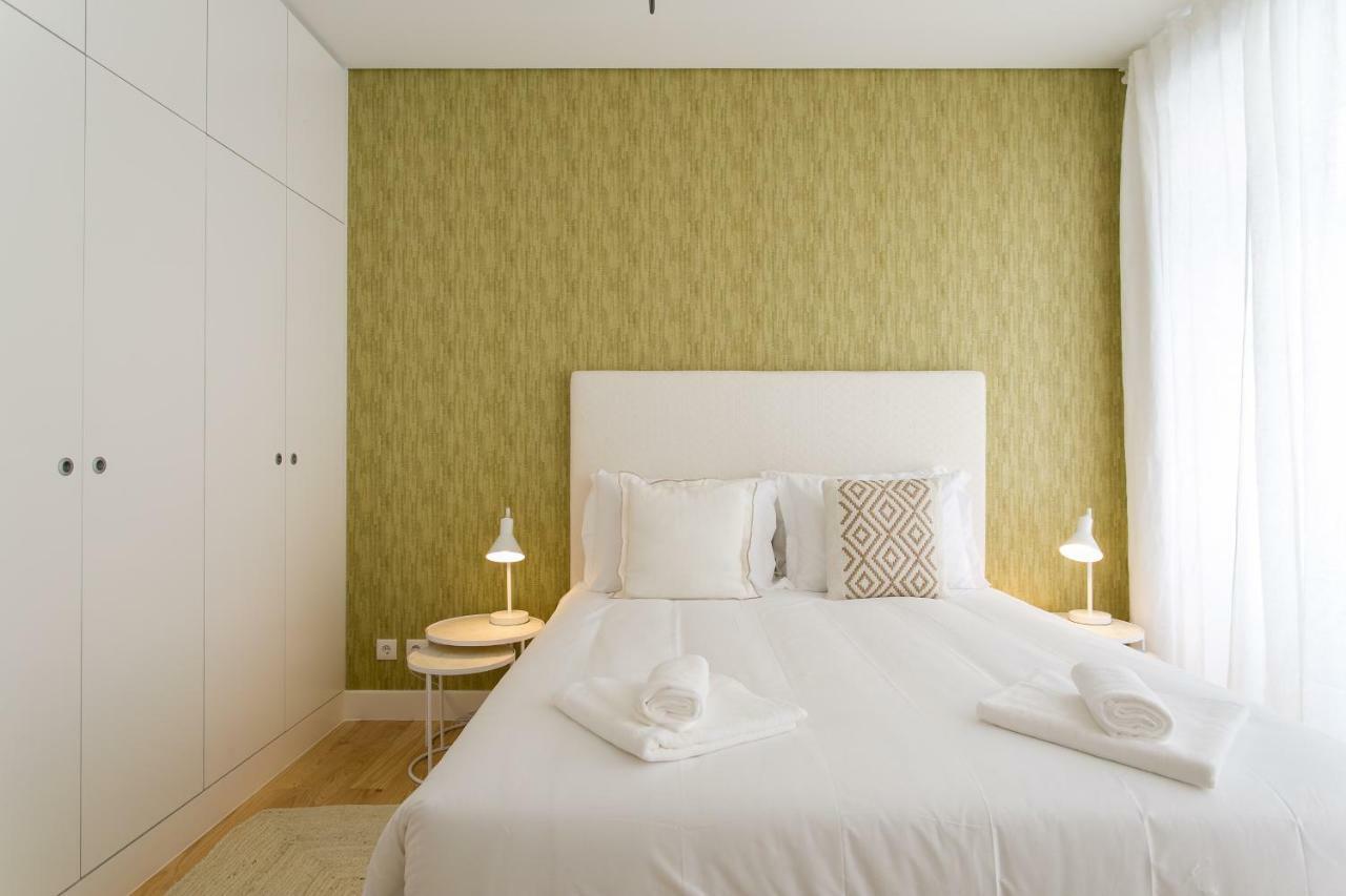 Altido Elegant Deluxe & Altido Luxurious 3-bedroom Apt With Terrace In Intendente Apartamento *