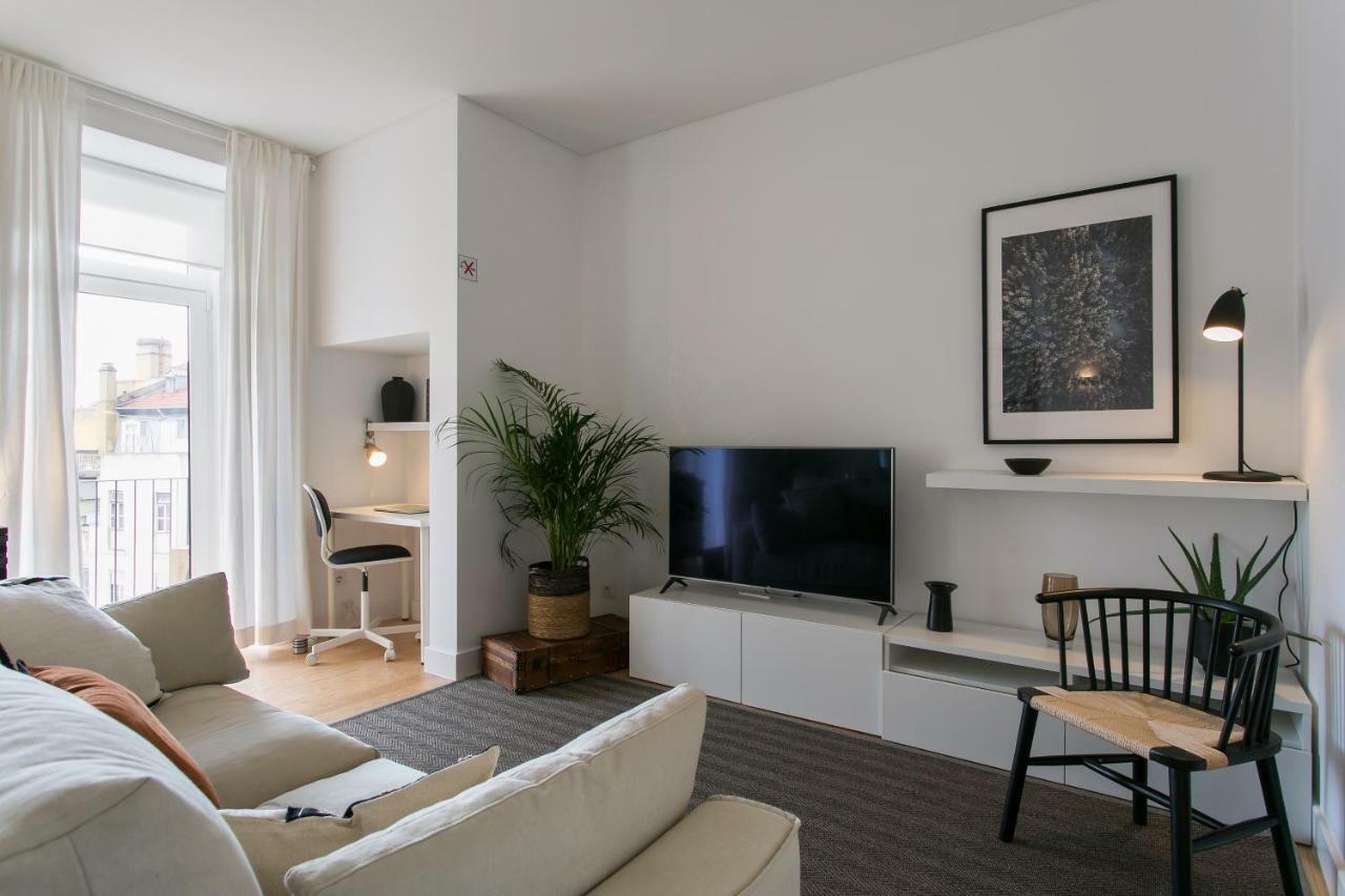 Altido Elegant Deluxe & Altido Luxurious 3-bedroom Apt With Terrace In Intendente Apartamento Lisboa