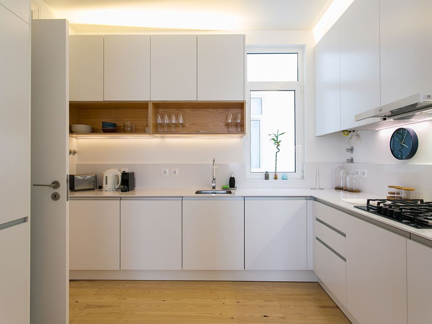 Altido Elegant Deluxe & Altido Luxurious 3-bedroom Apt With Terrace In Intendente Apartamento