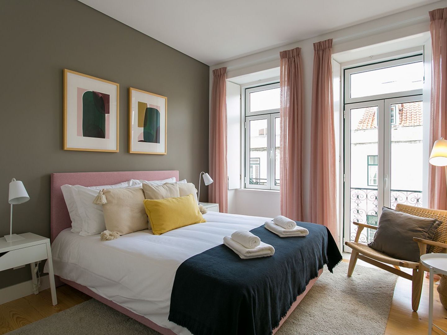 Altido Elegant Deluxe & Altido Luxurious 3-bedroom Apt With Terrace In Intendente Apartamento