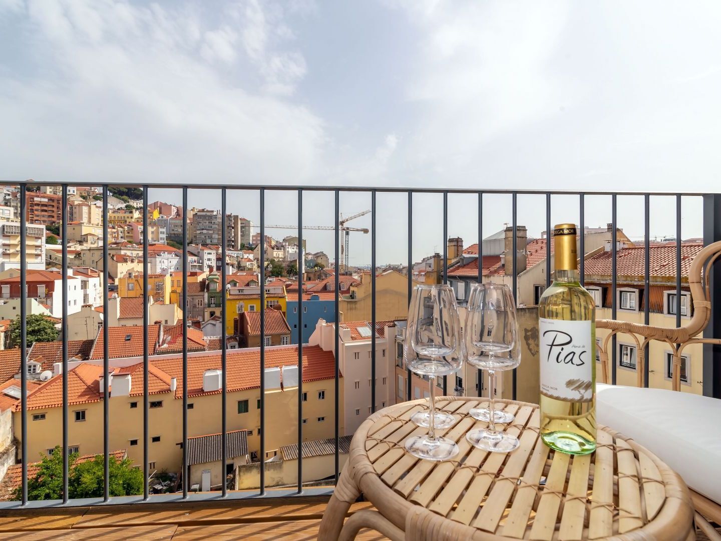 Altido Elegant Deluxe & Altido Luxurious 3-bedroom Apt With Terrace In Intendente Apartamento Lisboa